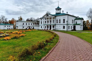Усадьба Н.А. Некрасова в Карабихе